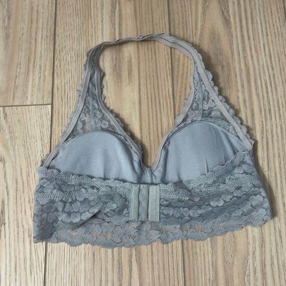 Aerie Bralette - Picture 2 of 3
